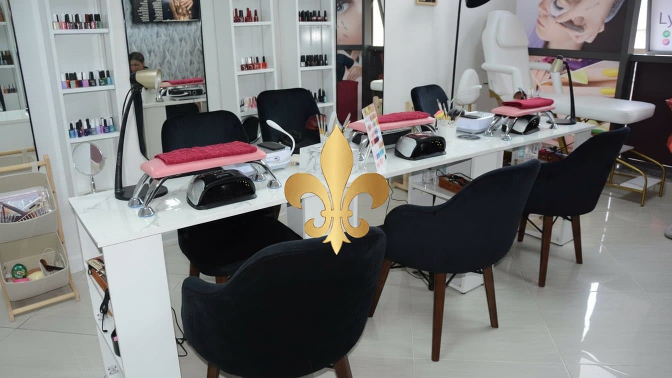 Lys Beauty Center